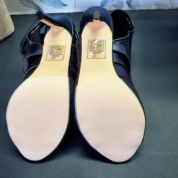 NICOLE MILLER | Boomer Strappy Peep Toe Heel sz 8 - Picture 5 of 7